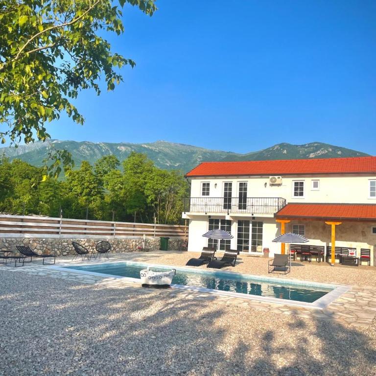 Village Pool Villa Silentium - Three-Bedroom Villa - 2