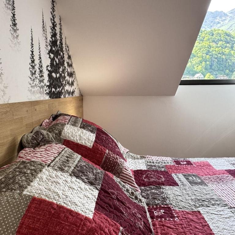 Bel apt 85m2 pour 8p Parking et Balcon - Apartment - 13