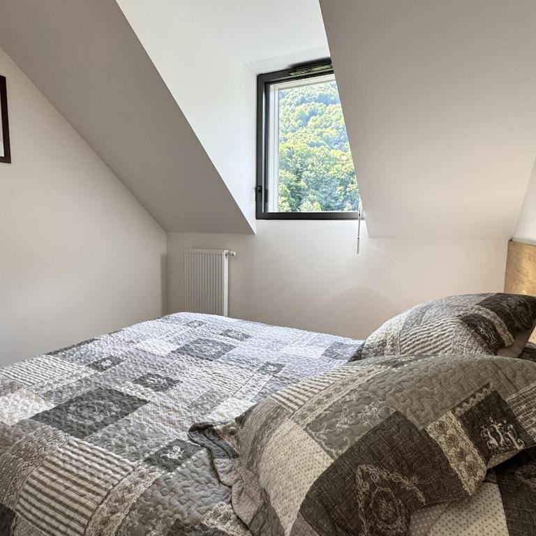 Bel apt 85m2 pour 8p Parking et Balcon - Apartment - 15