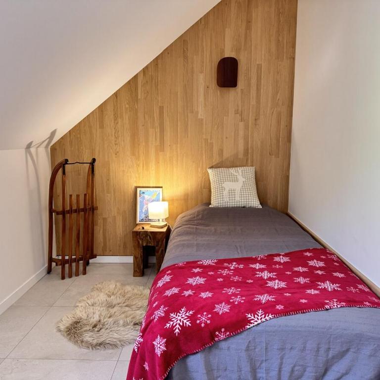 Bel apt 85m2 pour 8p Parking et Balcon - Apartment - 28
