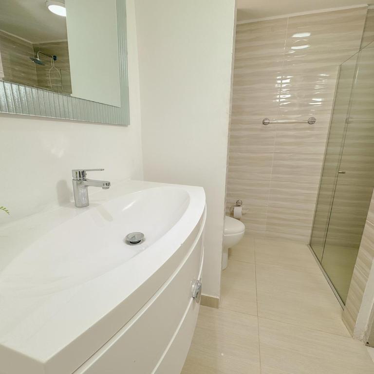 Apartamentos en el Libertador cerca a la playa - Bedviajes - Three-Bedroom Apartment - 10