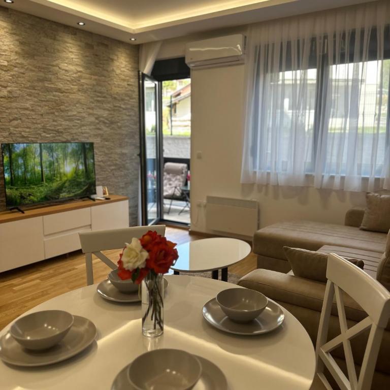 sHani apartment - One-Bedroom Apartment - 12