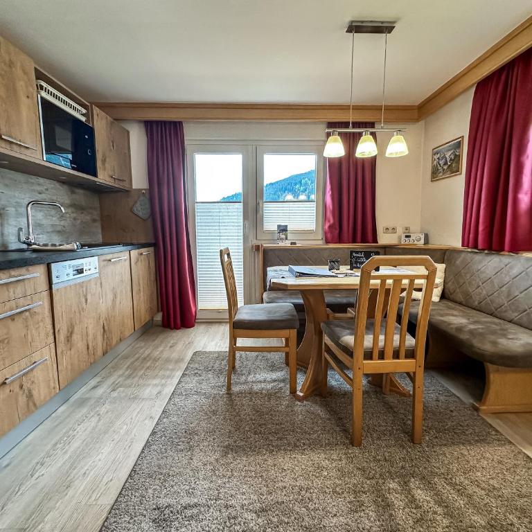 Appartement Bergfried Kaprun, Ski-in Ski-out, Sommerkarte und Panoramablick - Apartment mit 1 Schlafzimmer und Balkon - 1. Etage - 11