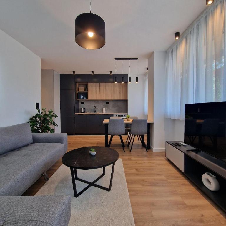 District 21 - One-Bedroom Apartment - 20