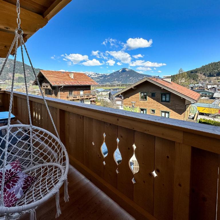 Appartement Bergfried Kaprun, Ski-in Ski-out, Sommerkarte und Panoramablick - Apartment mit 1 Schlafzimmer und Balkon - 2. Etage - 3