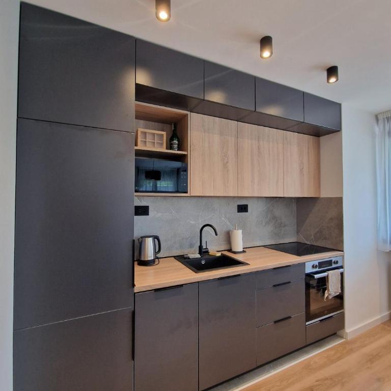 District 21 - One-Bedroom Apartment - 9