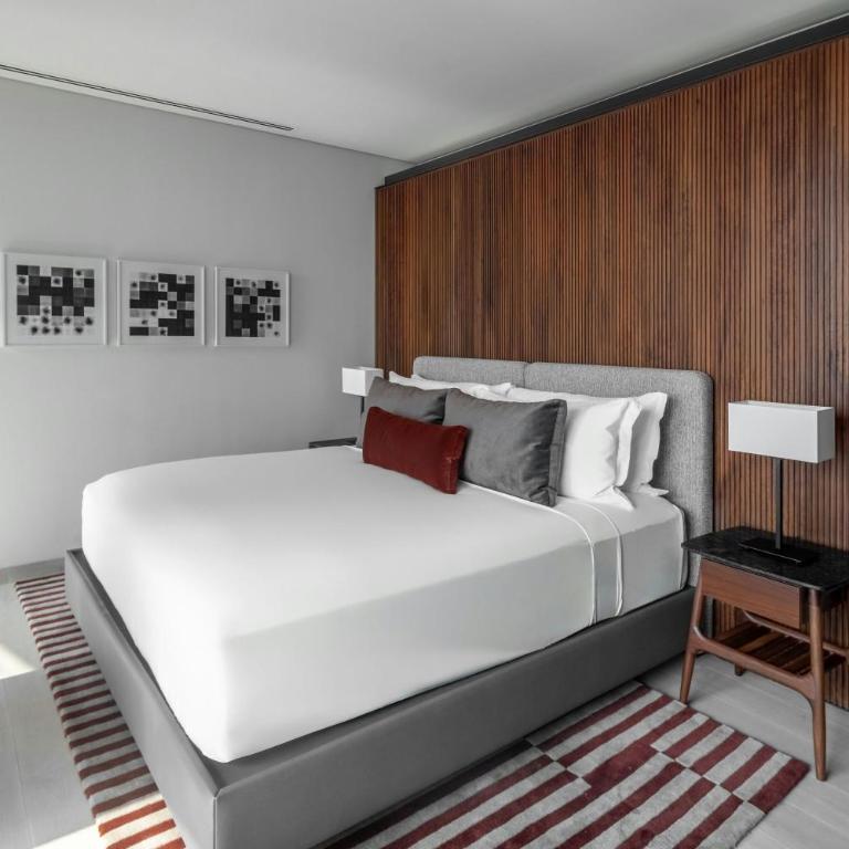 The Ritz-Carlton Residences Mexico City - One-Bedroom King Residence with Terrace and Grand Park View - 4