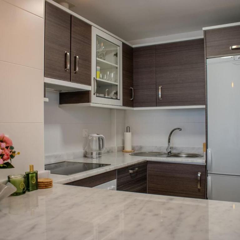 3BR Family apartment with pool - Apartamento - 7