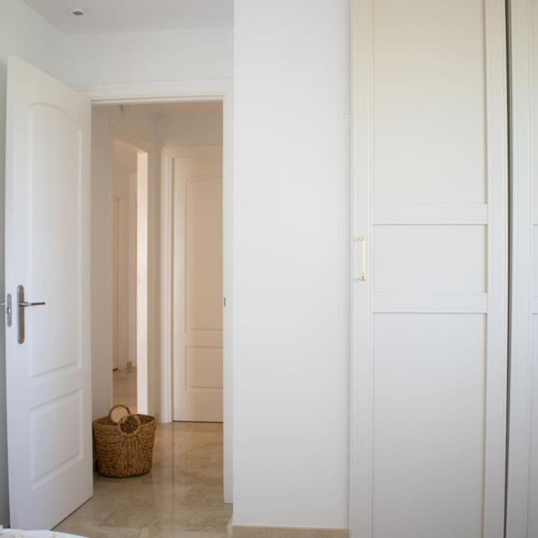 3BR Family apartment with pool - Apartamento - 15