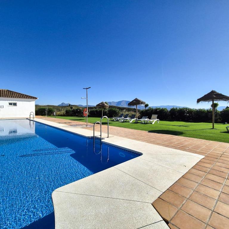 3BR Family apartment with pool - Apartamento - 24
