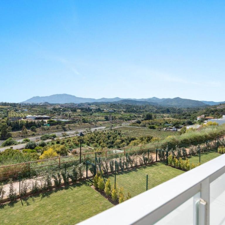 Ultimate Rentals - Modern Comfort and Views in Oceana Gardens, Estepona - Apartamento - 21