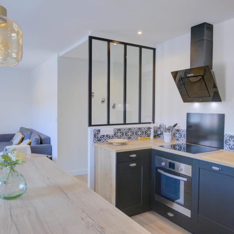 Charmant deux pièces en cœur de ville - Apartamento de 1 dormitorio - 10