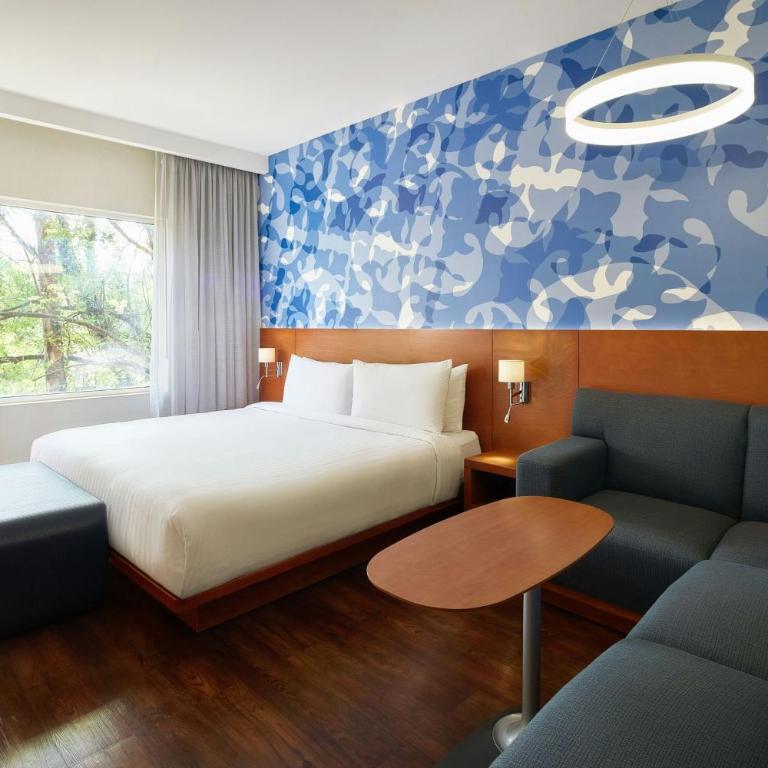 Marriott Puebla Hotel Meson del Angel - Torre del Angel, Guest Room, 1 King - 3