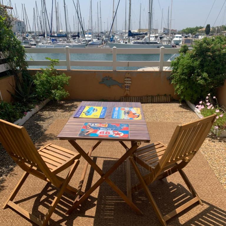 T2 cosy vue sur le port de plaisance - Appartement 1 Chambre - 1