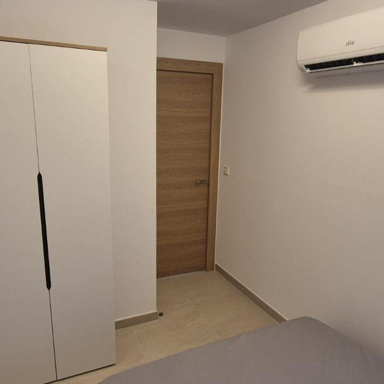 Vinaros Beach - Two-Bedroom Apartment with Terrace and Sea View - 19