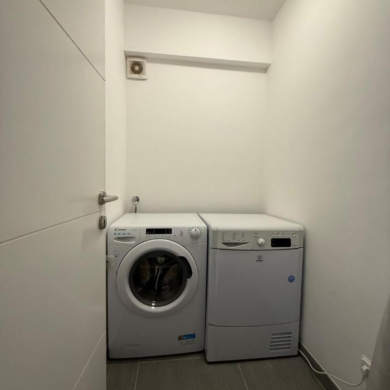 Aurum Modern - One-Bedroom Apartment - 19
