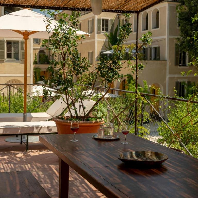 Hôtel du Couvent, a Luxury Collection Hotel, Nice - Suite Lit King-Size Terrasse du Cloître avec Balcon - 6