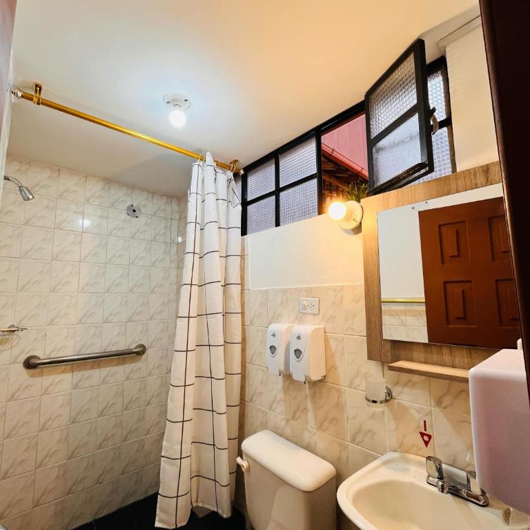 Apart Hotel Loma Chica Quito - Apartamento de 2 dormitorios - 8