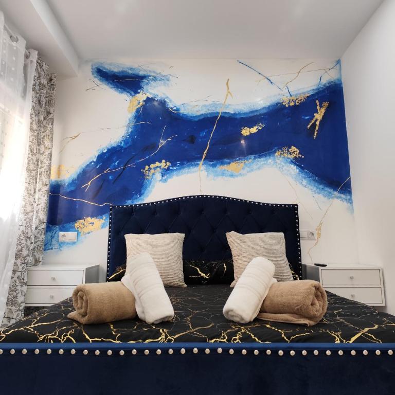 Alicante Central Luxe - Two-Bedroom Apartment - 3