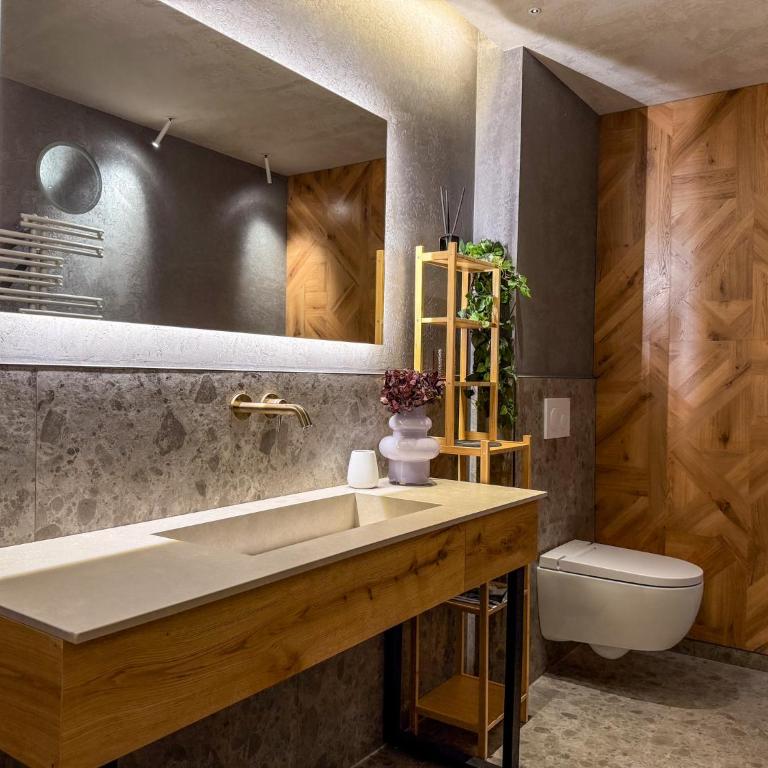 zum Senner Suites Zillertal - Appartement 1 Chambre avec Balcon - 2