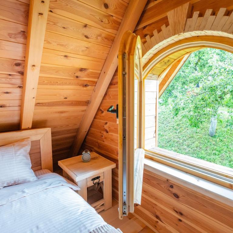 Wolf's PEAK - Two-Bedroom Apartment - 2