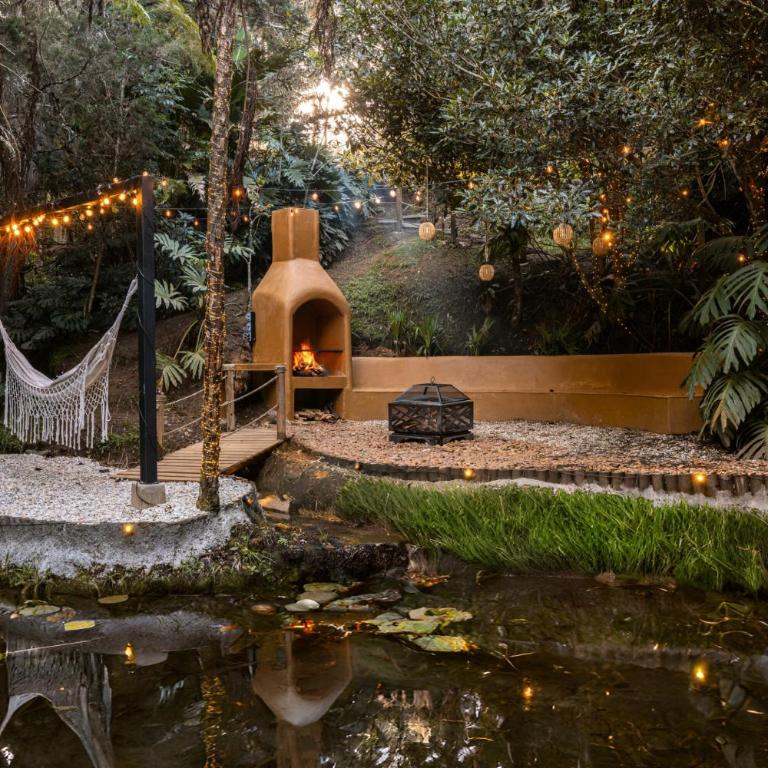 Luxury Cabin w Lake, HotTub, Cinema, Fire Pit, BBQ - Casa - 30