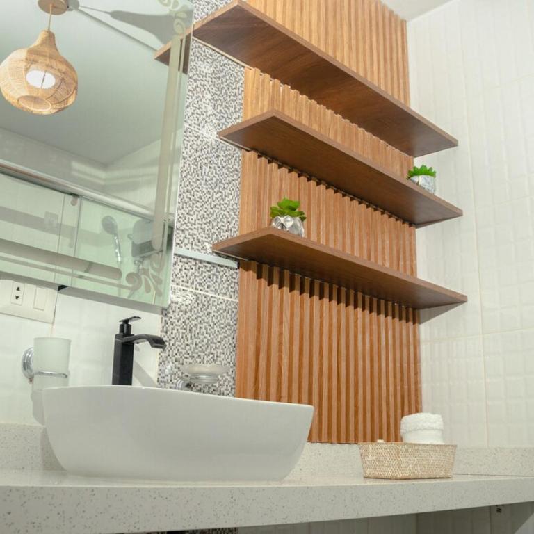 Lovely Apartment-Punta Hermosa - Five-Bedroom Apartment - 11
