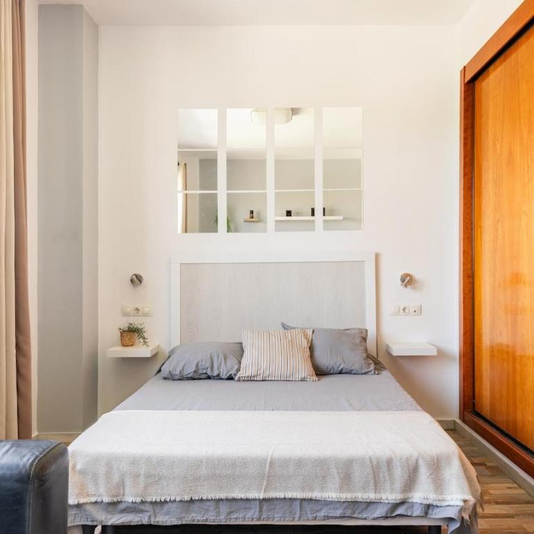 loft con parking gratis frente palacio congresos - Apartamento de 1 dormitorio - 14