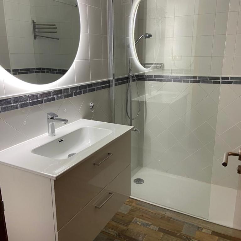 loft con parking gratis frente palacio congresos - Apartamento de 1 dormitorio - 25