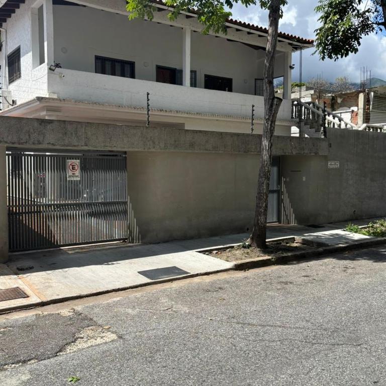 Casa La Floresta - Three-Bedroom Apartment - 3