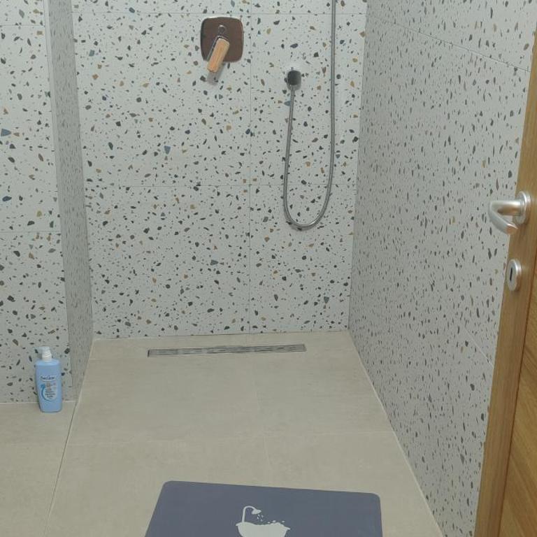 Pini Apart-hotel - Apartman sa Pogledom na Planinu - 9