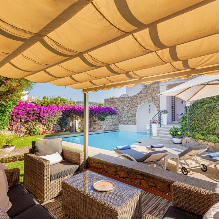 VILLA LE ROCCE - Villa con Piscina Privata - 29