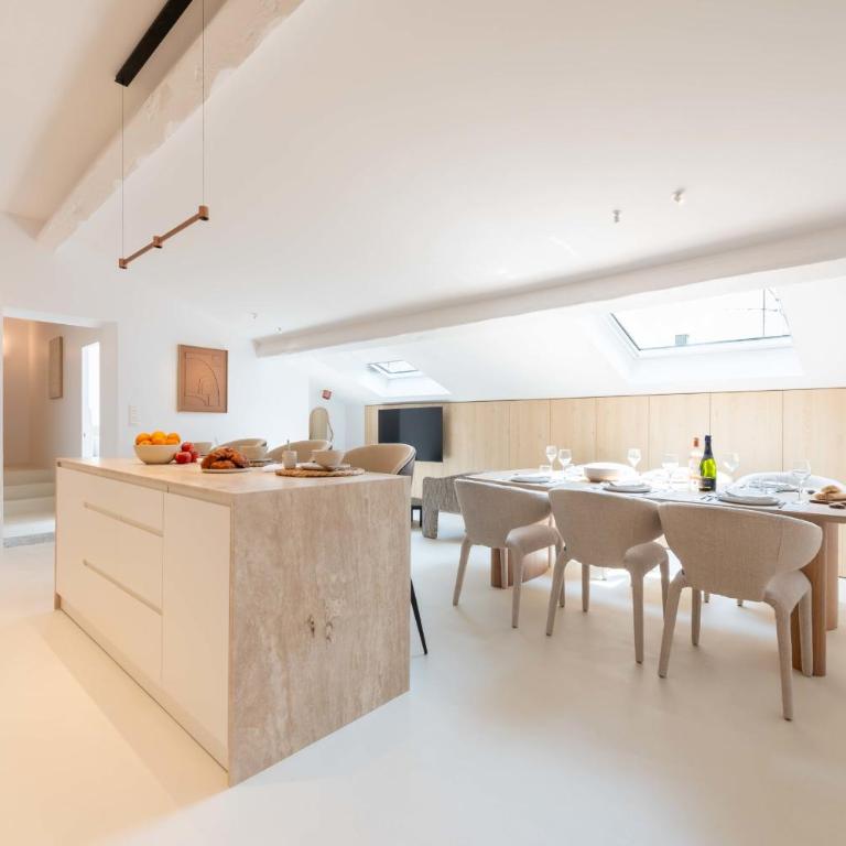 3-Br Attic Duplex Heart of Cannes - Apartment - 1