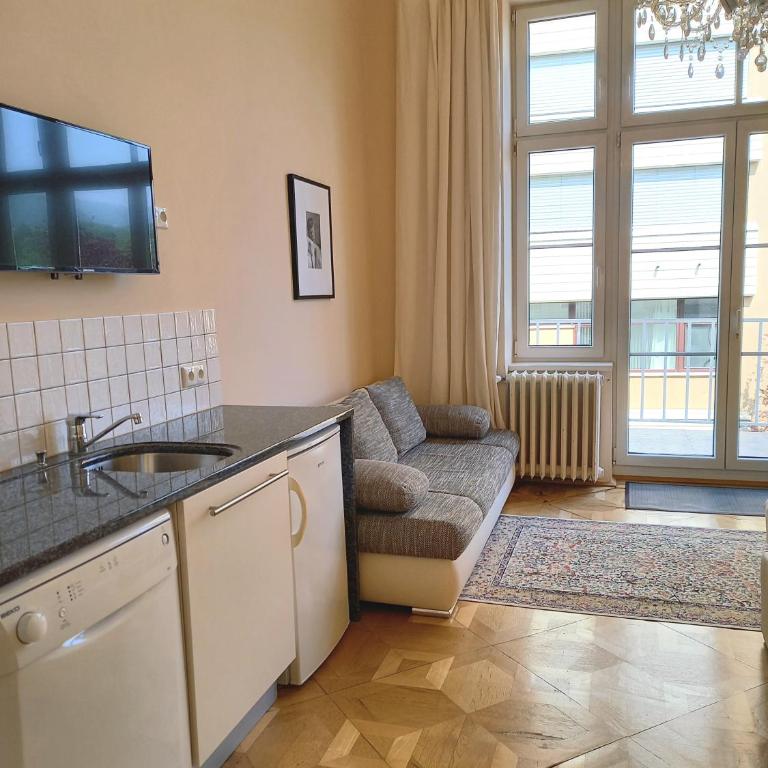WOLKE, Apartment mit Balkon am Fluss, Zentrum - Studio mit Balkon - 5