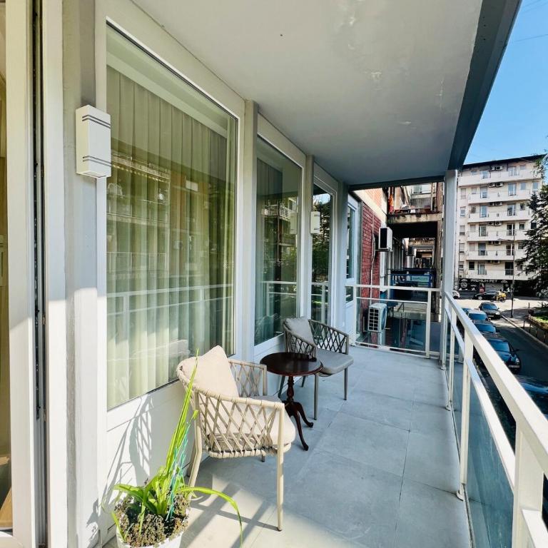 Luxury apartment in the heart of Vračar - Two-Bedroom Apartment with Balcony - 7