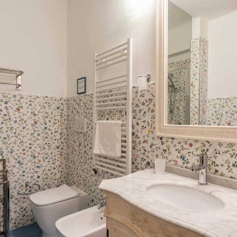 Lilium Suites - Affitti Brevi Italia - Deluxe Double Room - 9