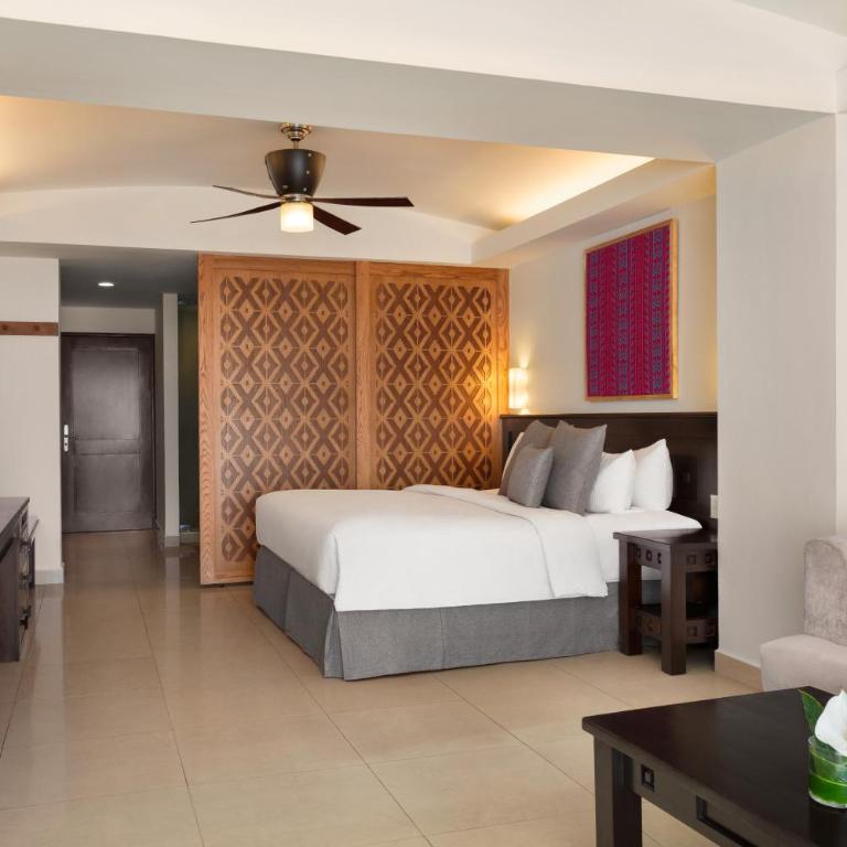 Fiesta Americana Riviera Nayarit Resort All Inclusive & Spa - Suite Junior con vistas parciales al mar y 1 cama extragrande - 2