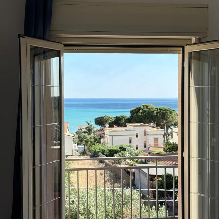 La Casa di Giusy Holiday Home - Apartamento con vistas al mar - 9