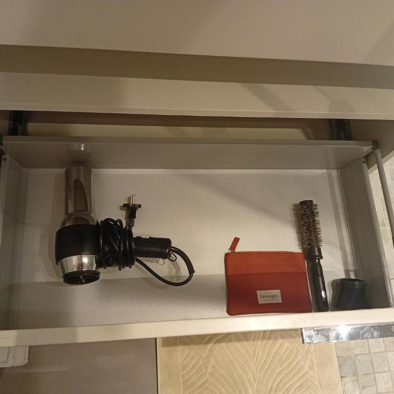 Appartement avec beaucoup de cachet central et calme - Appartement 2 Chambres - 15