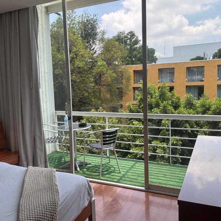 Lombardo Suites - Suite con balcón - 3