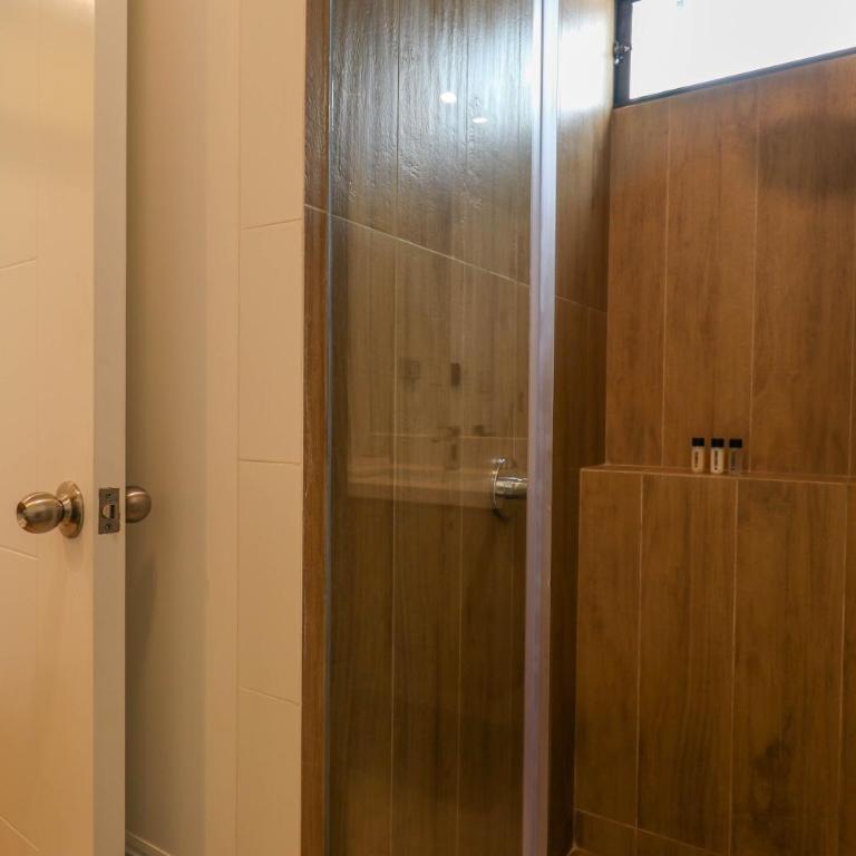 Pendragon by Wynwood House - One-Bedroom Apartment - 13