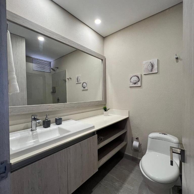 2 Dormitorios junto al mar. Jacuzzi Privado - Apartamento con vistas al mar - 33