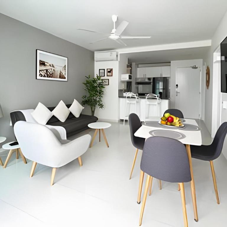 1 Bedroom and Morros terrace. Seaview - Apartment - 20