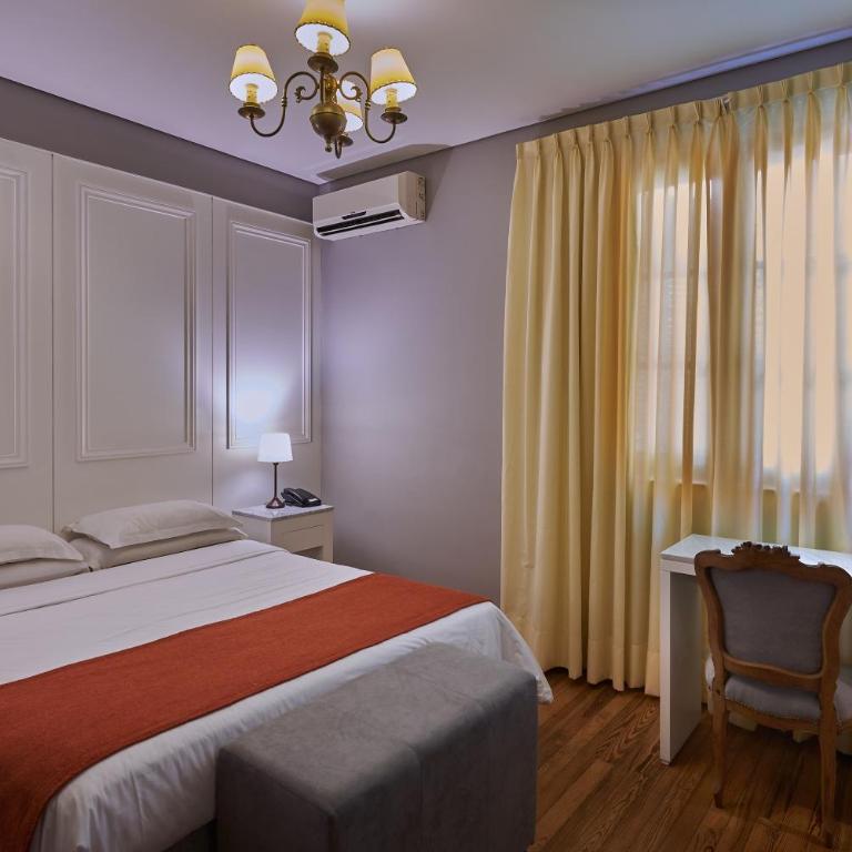 Altos de Guemes Hotel - Habitación Doble Clásica - 5