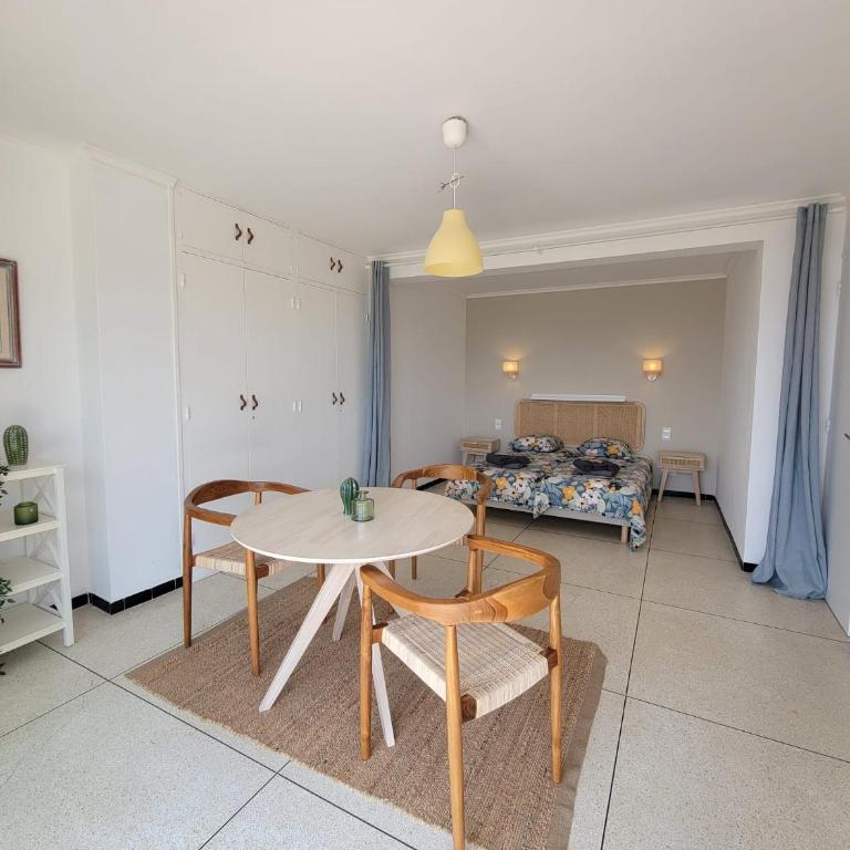 Familienfreundliche Villa Vistaero mit atemberaubenden Meerblick by Riviera Homelife Management - Maison de Vacances - 16