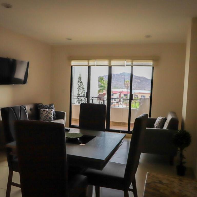 Espectacular condo en Blue Marlin Zona Dorada Beach - Two-Bedroom Apartment - 2