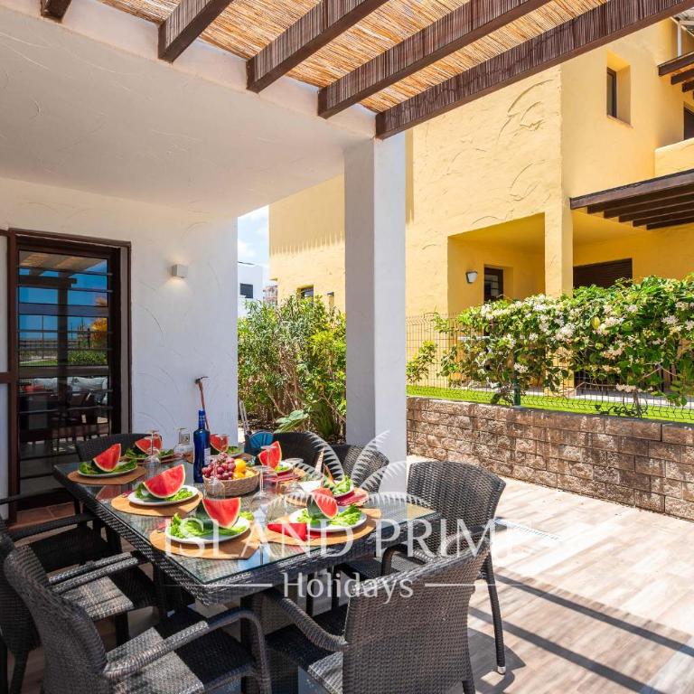 Heated Pool Villa in the Heart of Amarilla Golf GV8 - Villa - 29