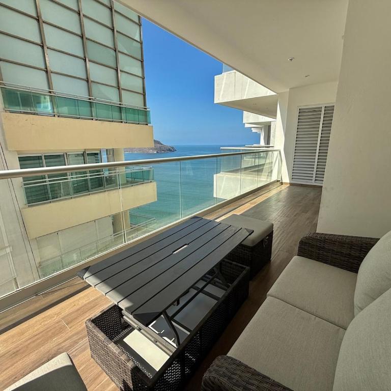Departamento moderno a pie de playa - Two-Bedroom Apartment - 43