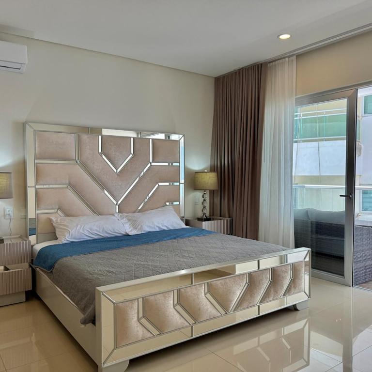 Departamento moderno a pie de playa - Two-Bedroom Apartment - 74
