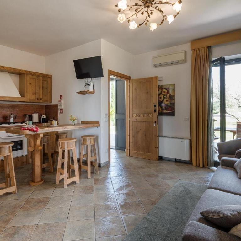 Amazing Home In Montefiascone - Casa Vacanza con 6 Camere da Letto - 1